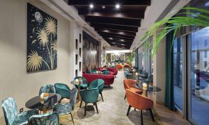 Doubletree By Hilton Afyonkarahisar餐厅或其他用餐的地方