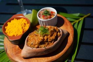 Comida in lodge ou em algum lugar perto