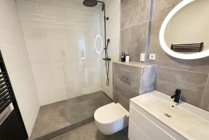Koupelna v ubytování Modern 3bedr apartment in Hlíðar in Reykjavik