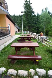 Vrt pred nastanitvijo Hotel Pavlović
