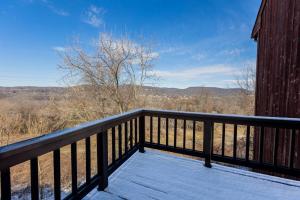 Gallery image of Cozy 2BR condo w/ valley views in Vernon Township