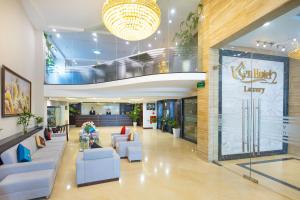 Khu vực ghế ngồi tại Sen Luxury Hotel - Managed by Sen Hotel Group