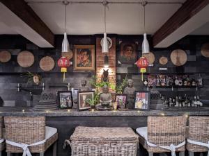 Nápoje v ubytování Astuti Gallery Homestay