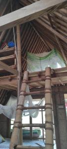 Afbeelding uit fotogalerij van Bamboo hut Alpha Hotel in Maluk +11 foto's