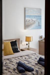 Voodi või voodid majutusasutuse Modern, Cosy 1BD Home - Close to Valletta toas