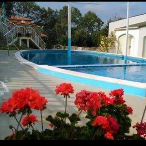 Bazén v ubytování Family Hotel Kentavar 2 nebo v jeho okolí