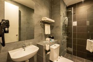 Koupelna v ubytování The Signature Serviced Suites Puchong