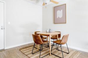 Ảnh trong thư viện ảnh của Glendale 1BR w Gym Pool walkable location LAX-422 ở Glendale