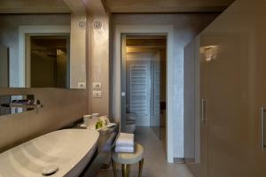 Ванная комната в Olivi Hotel & Natural Spa