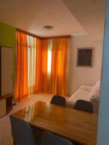 Postel nebo postele na pokoji v ubytování Apartmani IvaMia
