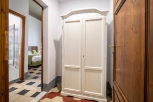 A bed or beds in a room at Hotel Villa Maya