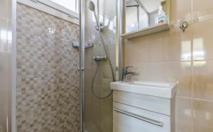Koupelna v ubytování Mobile Home Rojnic