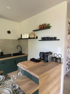 Cucina o angolo cottura di LIS ESTELLO - Gîte à FLAYOSC VAR