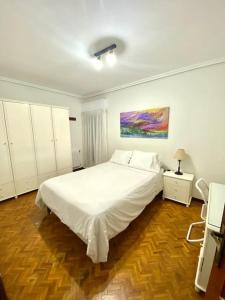 Ένα ή περισσότερα κρεβάτια σε δωμάτιο στο Piso Doniz