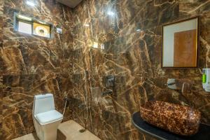 Gallery image of StayVista's Panna Garh - Rajsamand - Private Pool with Bar & Indoor-Outdoor Activities in Udaipur +25 photos