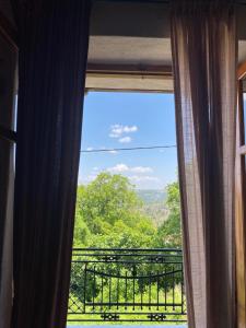 Nespecifikovaný výhled na hory nebo výhled na hory při pohledu z apartmánu