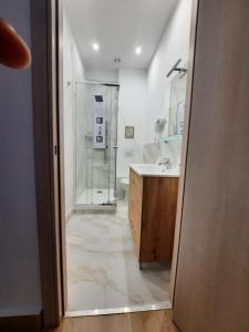 Koupelna v ubytování LE CAMERE DI VIA MECCIO