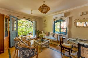 Posezení v ubytování Beachside Bliss Villas Candolim 10 min walk from Sinquerim Beach