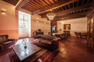 Manoir de Laroque Delprat的休息区