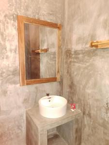 חדר רחצה ב-The Surf Access Guest House