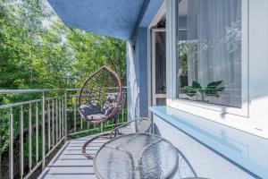 Balkón alebo terasa v ubytovaní Apartament z balkonem Lazur 250m od morza
