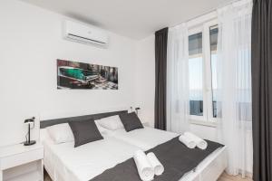 Posteľ alebo postele v izbe v ubytovaní Luxury Villa Solis