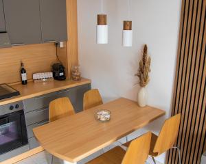 Fotografie z fotogalerie ubytování Roussev Apartment - Coastal Gem - Anzio v destinaci Anzio