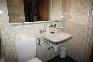 Ένα μπάνιο στο Residenza Lagrev 1 Zimmerwohnung Nr 103 - Typ 12B - 1 Etage - Süd
