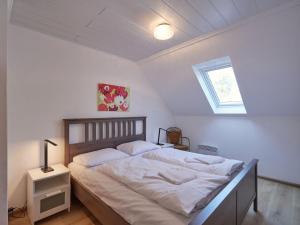 Postel nebo postele na pokoji v ubytování Apartment Am Sternberg 224 by Interhome