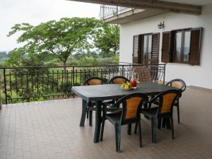 Balkoni atau teres di Apartment Rosa Alba by Interhome
