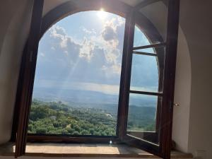 Paesaggio naturale nelle vicinanze della villa