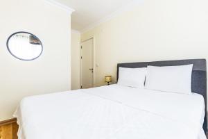 Postel nebo postele na pokoji v ubytování Minimal Flat 10 min to Caddebostan Coast