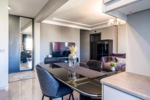 O zonă de relaxare la Chic Residence 10 min to Mall of Istanbul