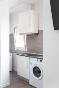 Kuchnia lub aneks kuchenny w obiekcie Comodo y agradable estudio en Madrid centro A6