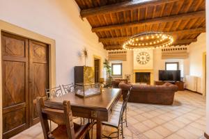 A seating area at Castrum Wine Relais