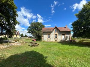 Zahrada ubytování Gîte chaumière château de la Bouchatte