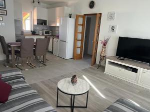 Photo de la galerie de l'établissement Sali West village, à Sali 10 autres photos