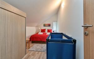 Postel nebo postele na pokoji v ubytování Four-Bedroom Holiday Home In Pregrada