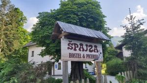 Budova, kde se hostel nachází