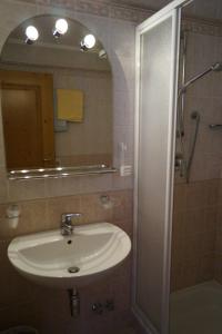 Gallery image of Hotel Mariaflora in Campitello di Fassa +11 photos