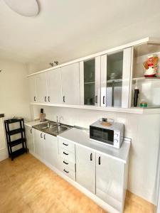 Kuchyň nebo kuchyňský kout v ubytování Vera Apartment, acogedor y tranquilo en el corazón de la ciudad