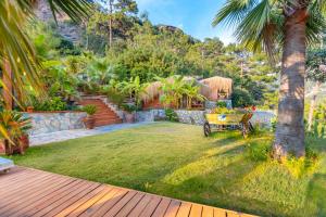 Jardí fora de La Boheme Kabak Adults Only