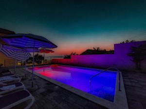 The swimming pool at or close to Holiday Home Ferias