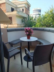 Fotografie z fotogalerie ubytování Max Plane Apartment v destinaci Vlorë