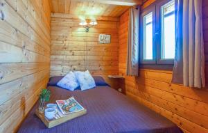 Postel nebo postele na pokoji v ubytování Cabana La Encina
