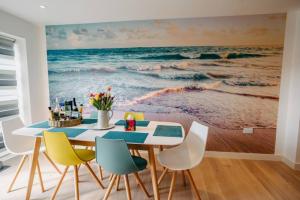 Fotografie z fotogalerie ubytování 3 Bedroom holiday home next to beach in Newquay v destinaci Newquay