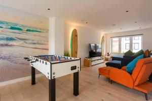 Fotografie z fotogalerie ubytování 3 Bedroom holiday home next to beach in Newquay v destinaci Newquay