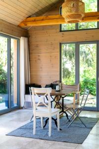 En terrasse eller udendørsområde på Ferienhaus Gartenglück