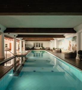 a swimming pool in a house at Enzian Inn in Leavenworth