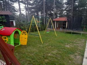 Herní místnost nebo prostor pro děti v ubytování Cottage Nena Tara